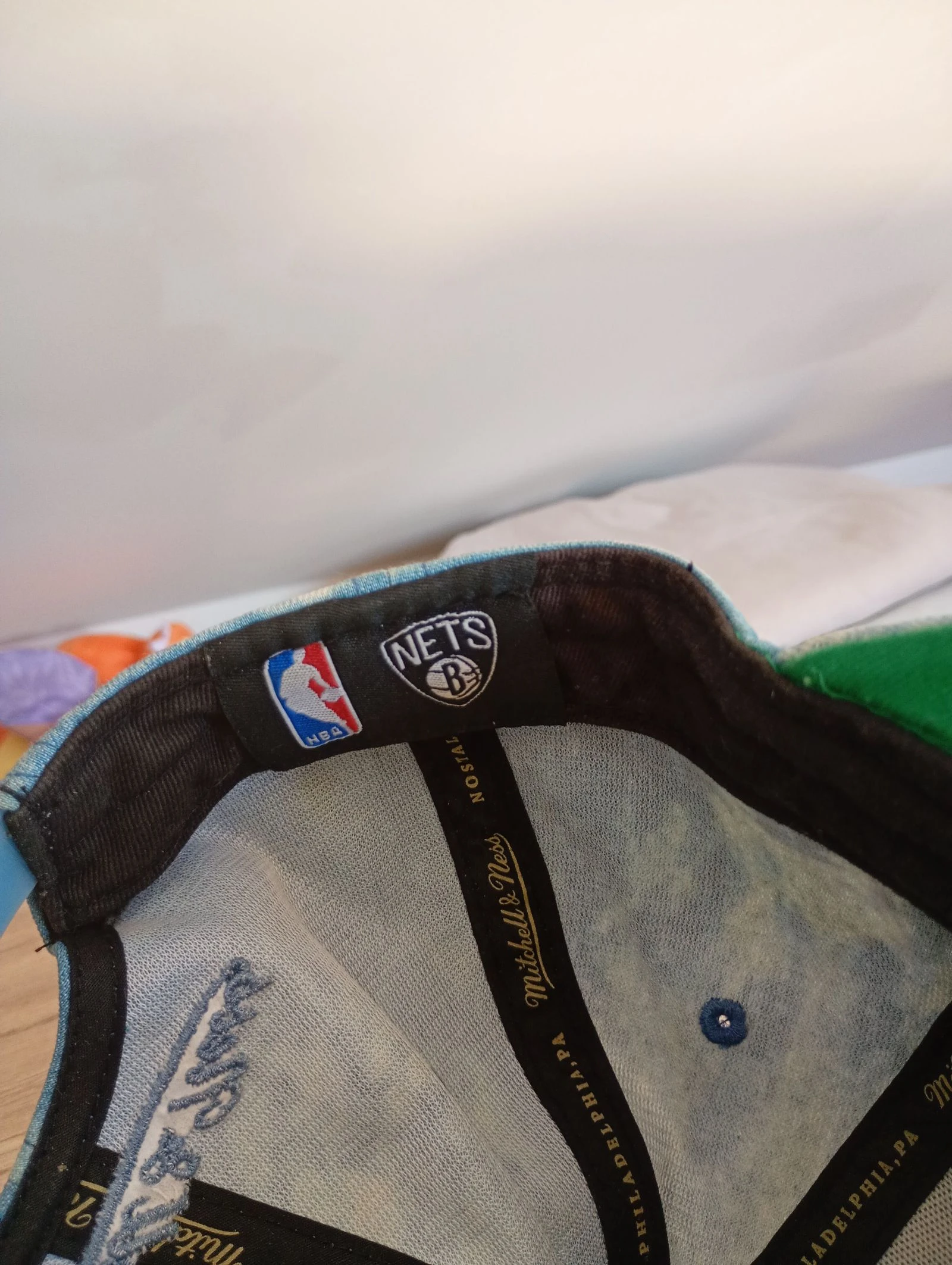 Vintage NBA Nets B authentic adjustable blue and white cap – photo 4